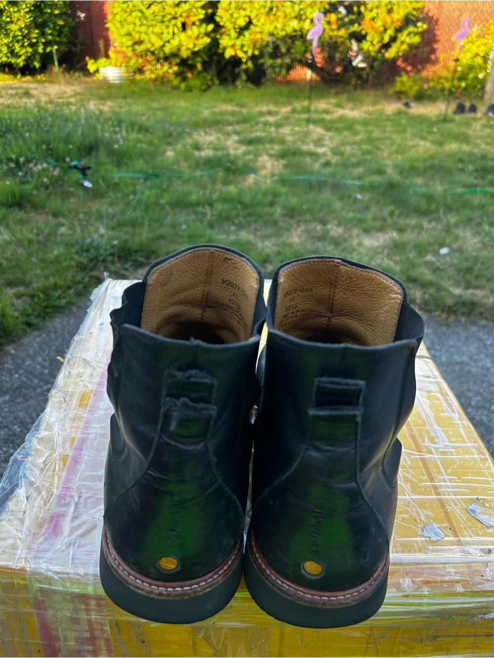 Vibram M2071-048 Men’s Black Leather Slip On Chelsea Boots Size 11